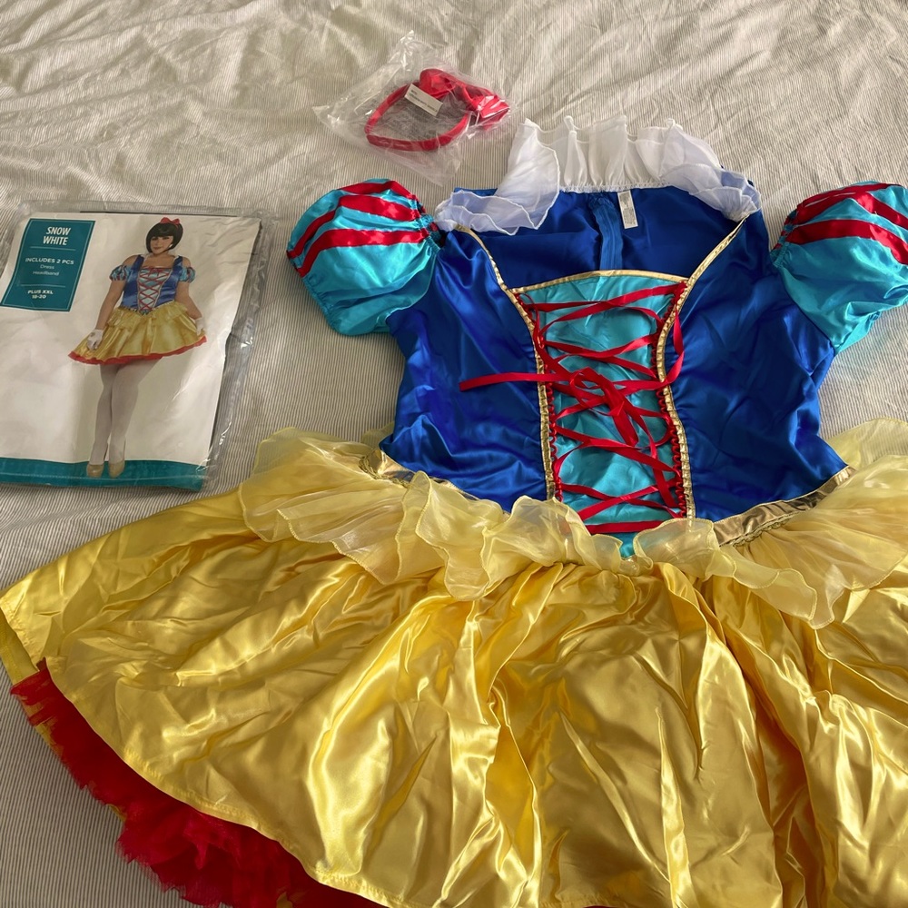 Snow White costume, just in time for Halloween